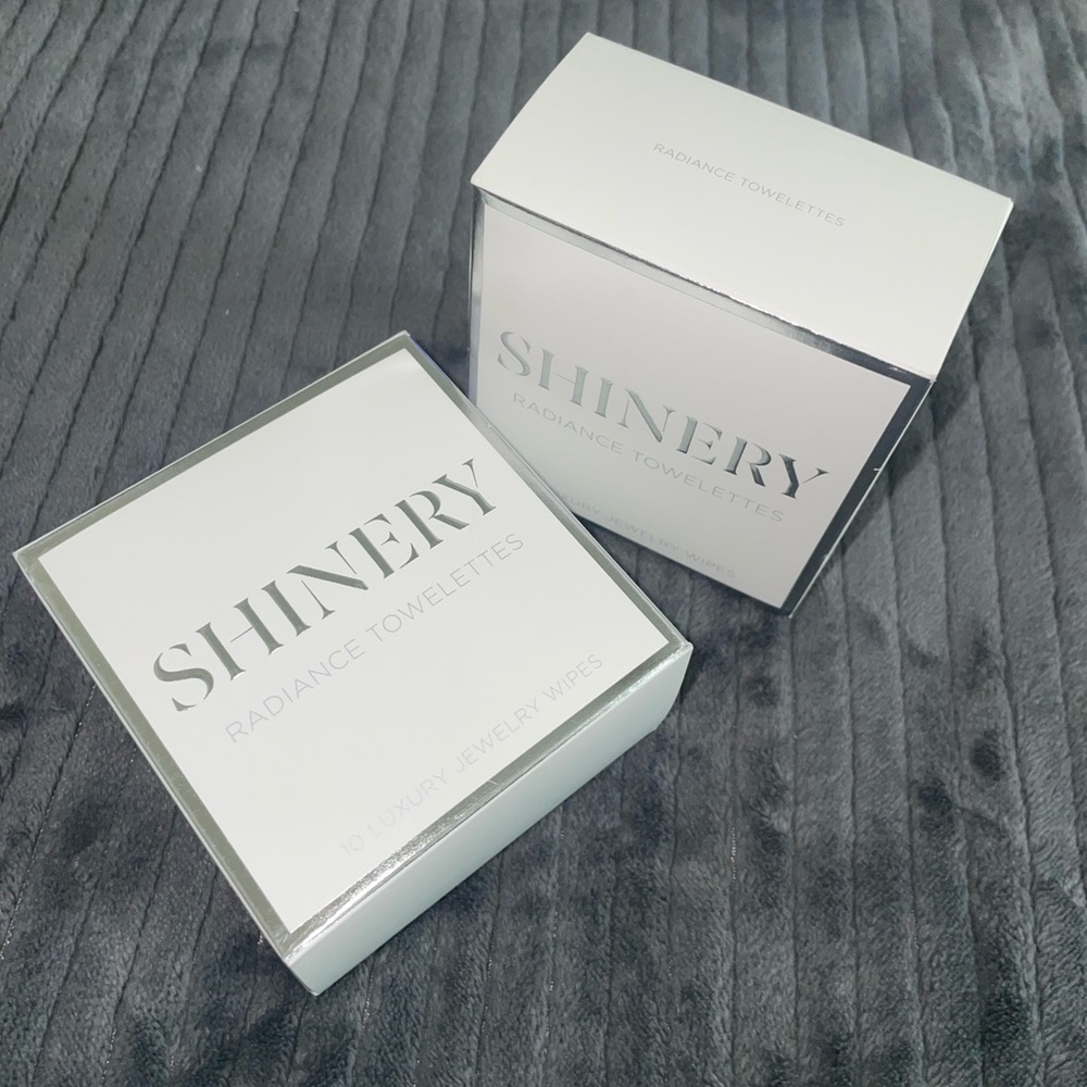 Shinery Radiance Towelettes